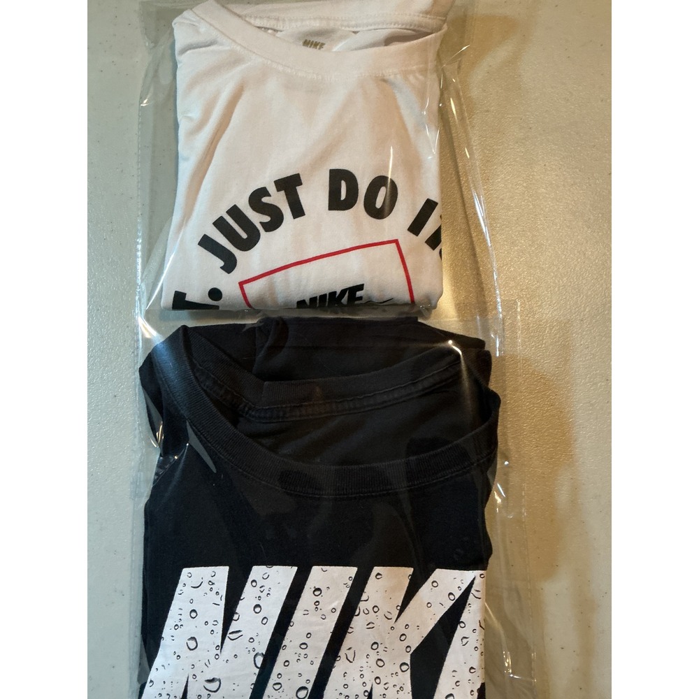 2 Nike Mens Graphic T-Shirt Bundle Black Water Drop White Just Do It Logo L 2PK